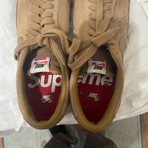 Supreme x Nike SB Blazer Low
